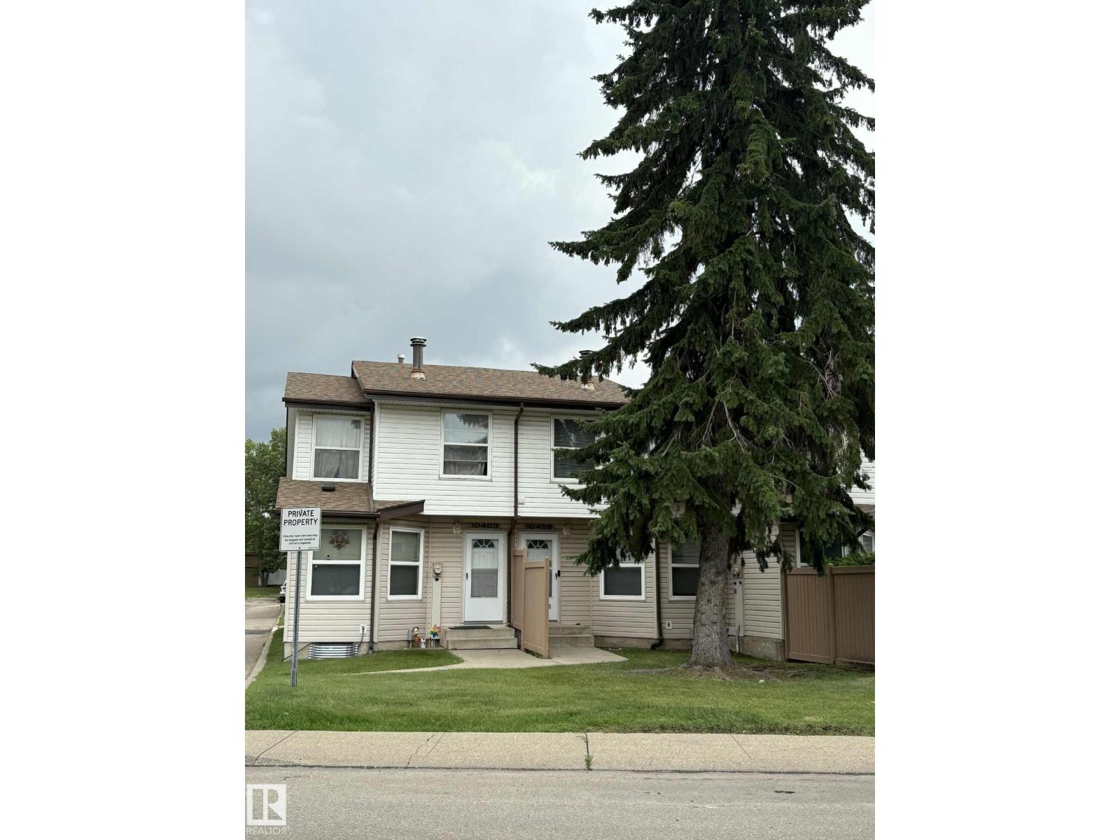 Photo 2 of 10405 24 Av Nw Nw, Edmonton AB