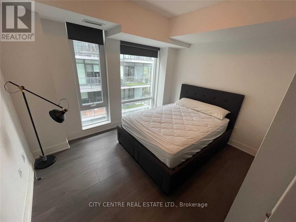 Photo 4 of 1703 525 Adelaide Street W, Toronto ON
