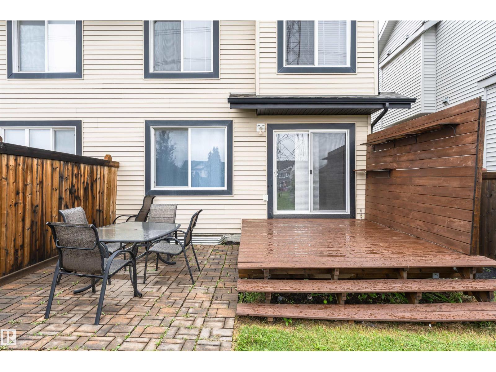Photo 33 of 1642 Chapman Wy Sw, Edmonton AB