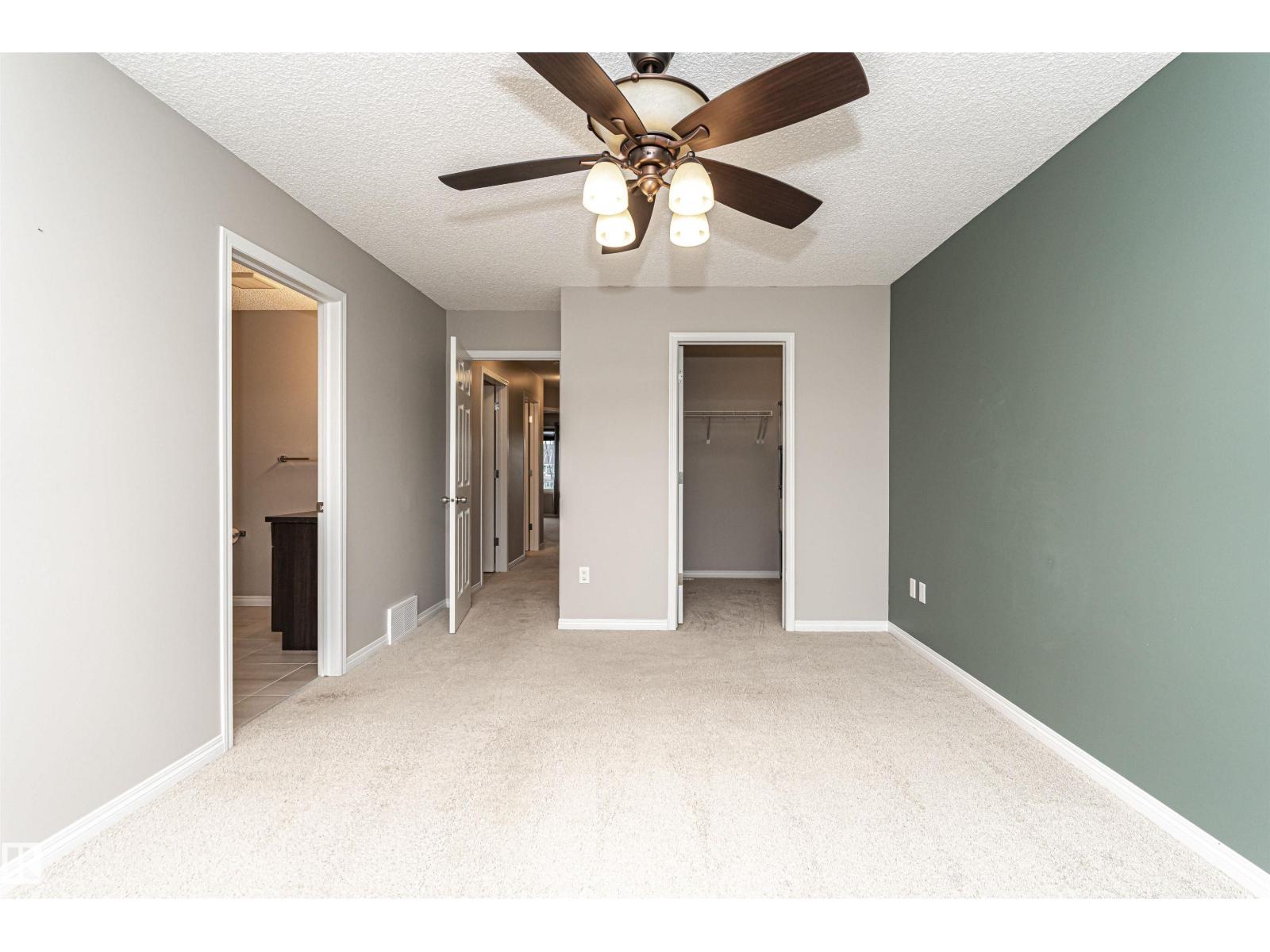 Photo 17 of 1642 Chapman Wy Sw, Edmonton AB