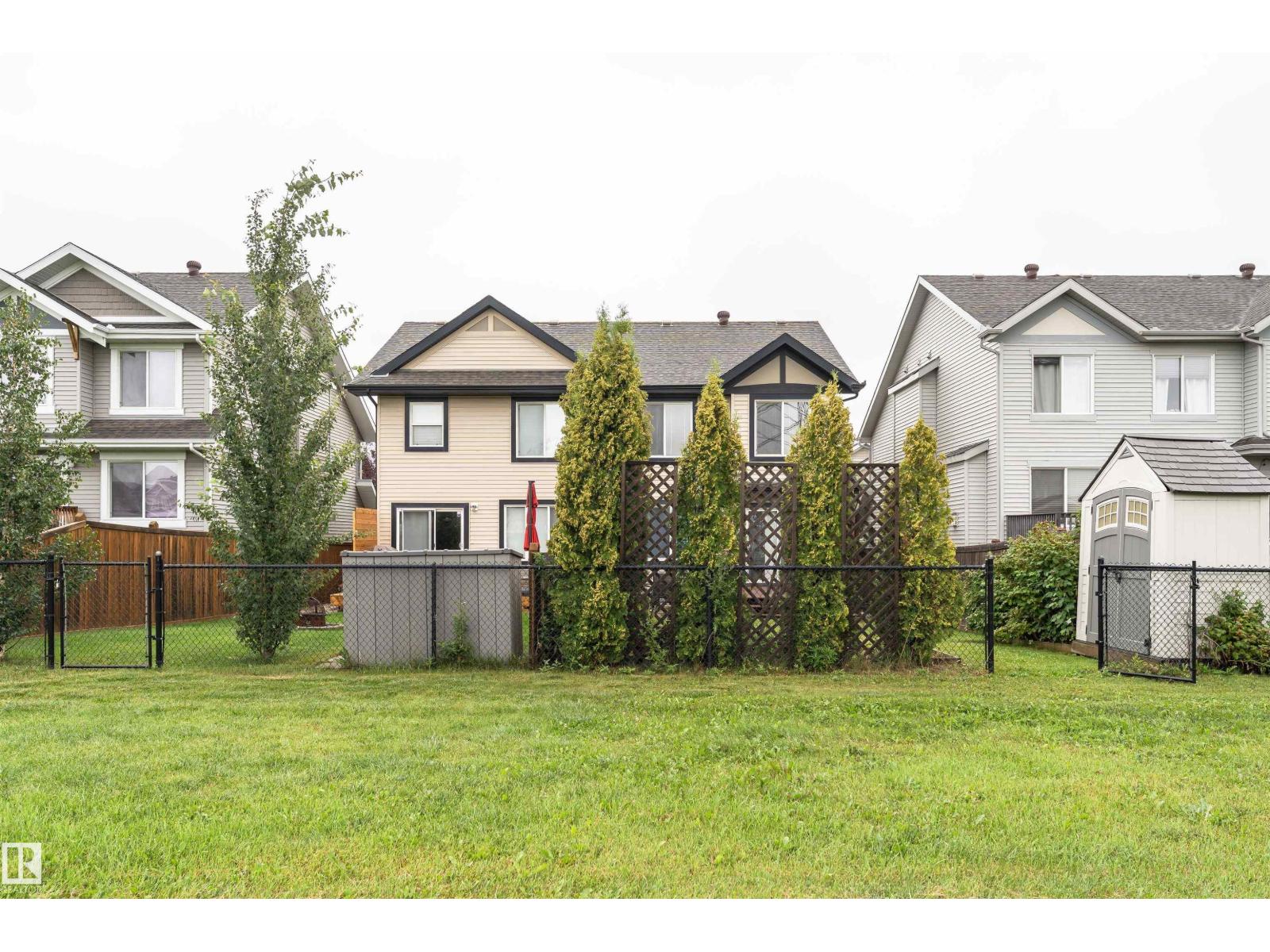 Photo 37 of 1642 Chapman Wy Sw, Edmonton AB