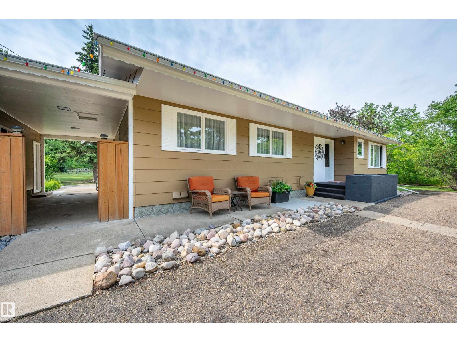 Photo 11 of 37 53059 Rge Road 224, Rural Strathcona County AB
