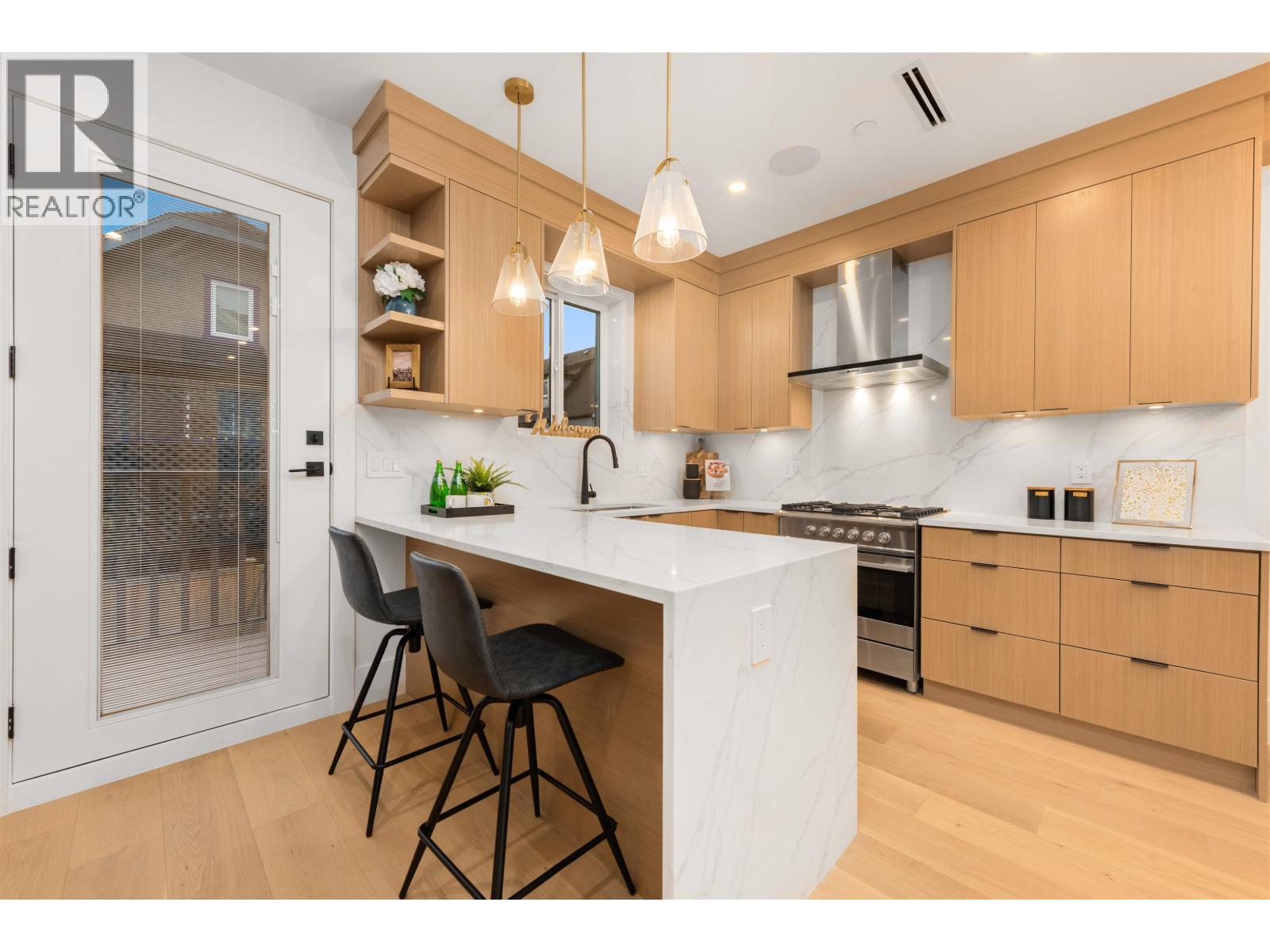 2052 FERNDALE STREET, Vancouver real estate listing R3012266