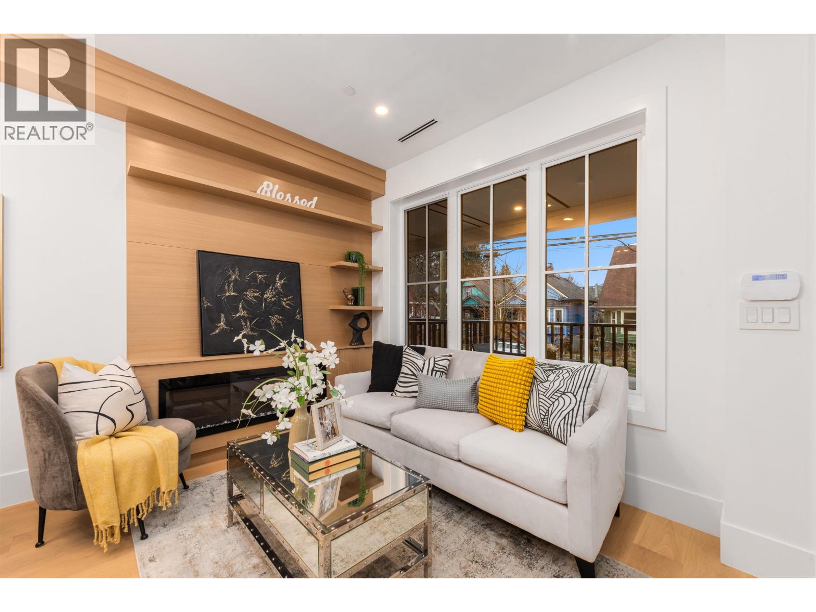 2052 FERNDALE STREET, Vancouver real estate listing R3012266