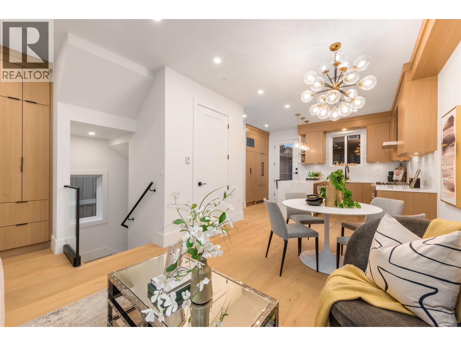 2052 FERNDALE STREET, Vancouver real estate listing R3012266