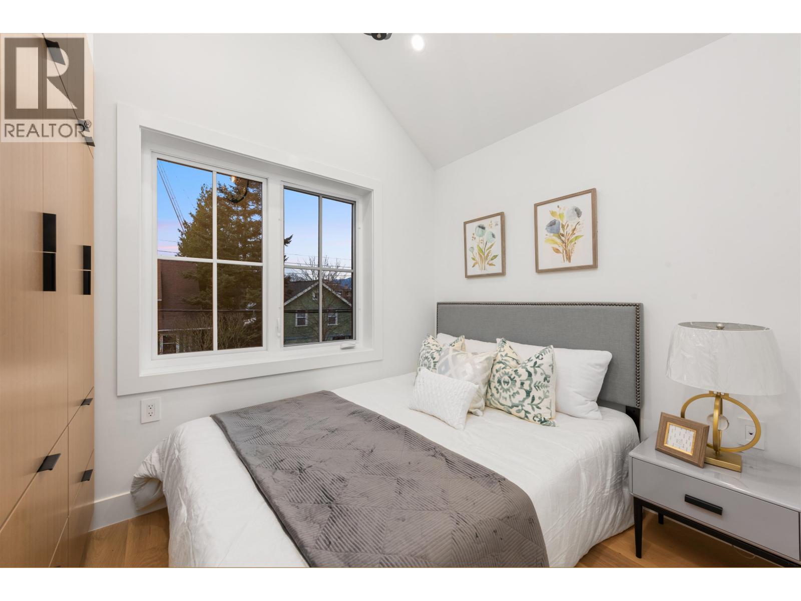 2052 FERNDALE STREET, Vancouver real estate listing R3012266