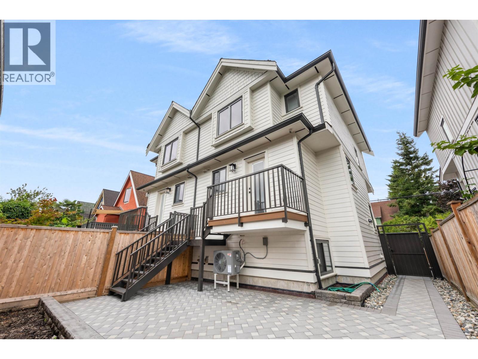 2052 FERNDALE STREET, Vancouver real estate listing R3012266