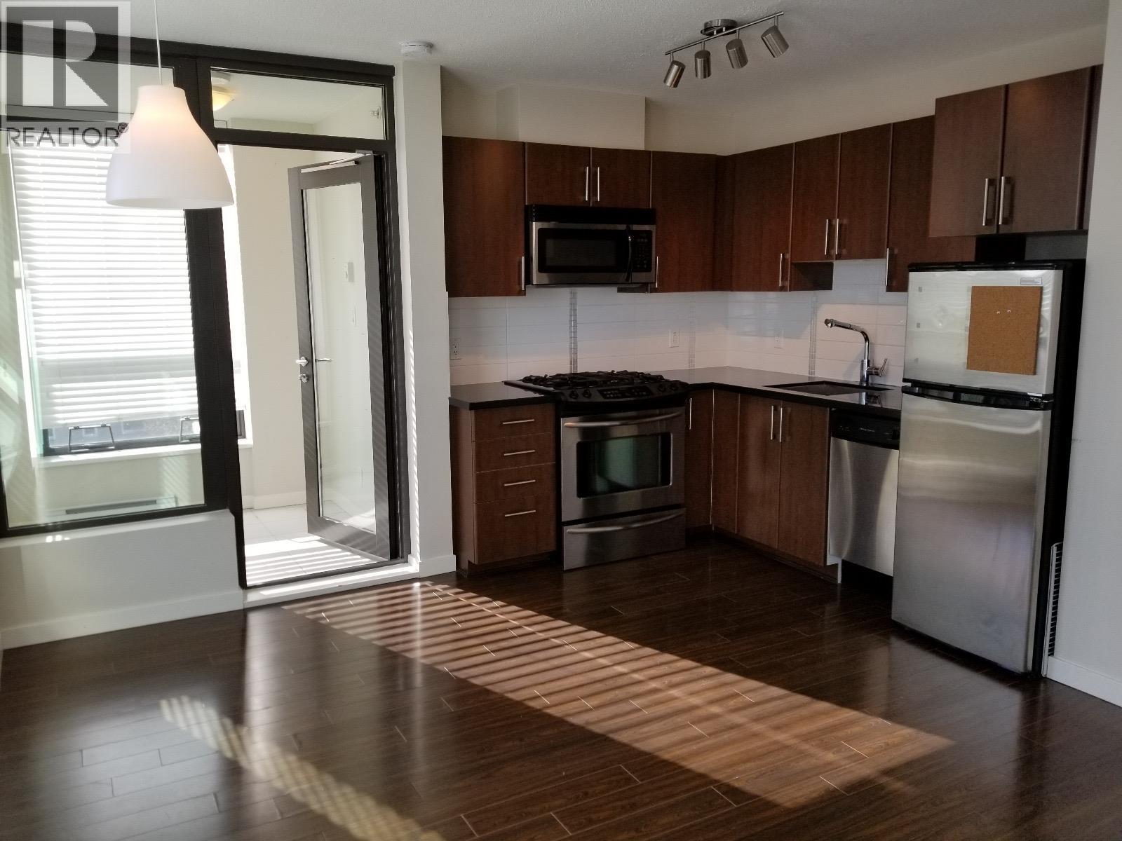 Photo 5 of 701 1068 W Broadway Way, Vancouver BC