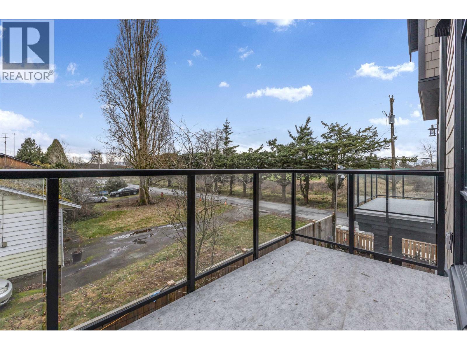 Photo 9 of 2 4300 Thompson Road, Richmond BC