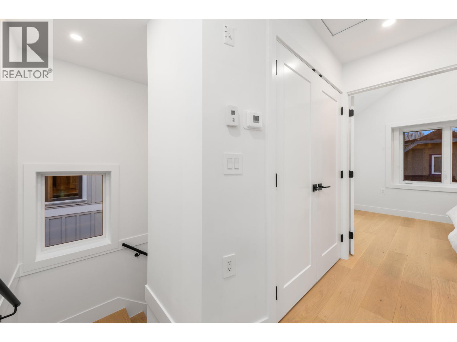 2052 FERNDALE STREET, Vancouver real estate listing R3012266