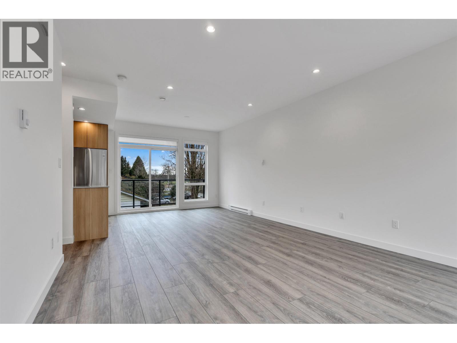Photo 18 of 2 4300 Thompson Road, Richmond BC