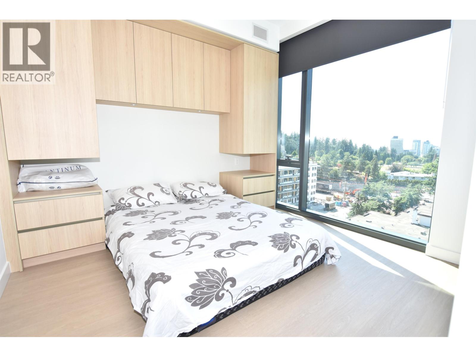 Photo 7 of 807 5987 Wilson Avenue, Burnaby BC