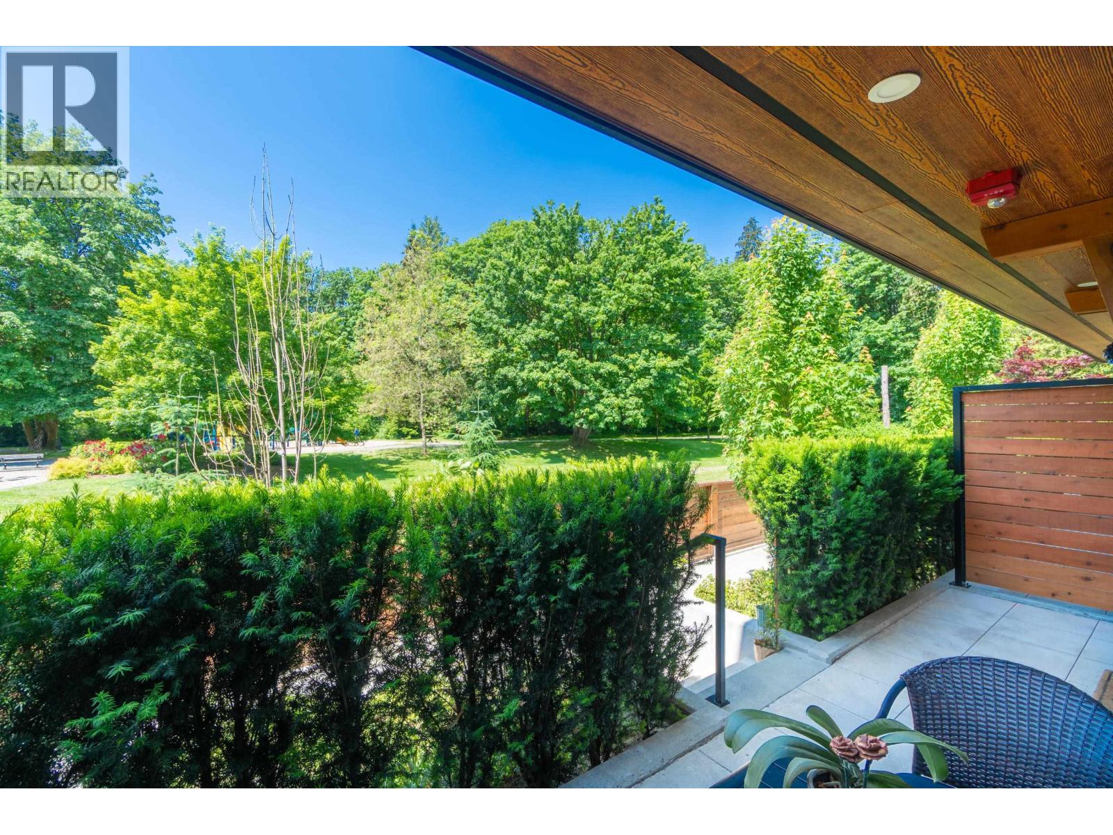 Photo 30 of 11 933 Premier Street, North Vancouver BC