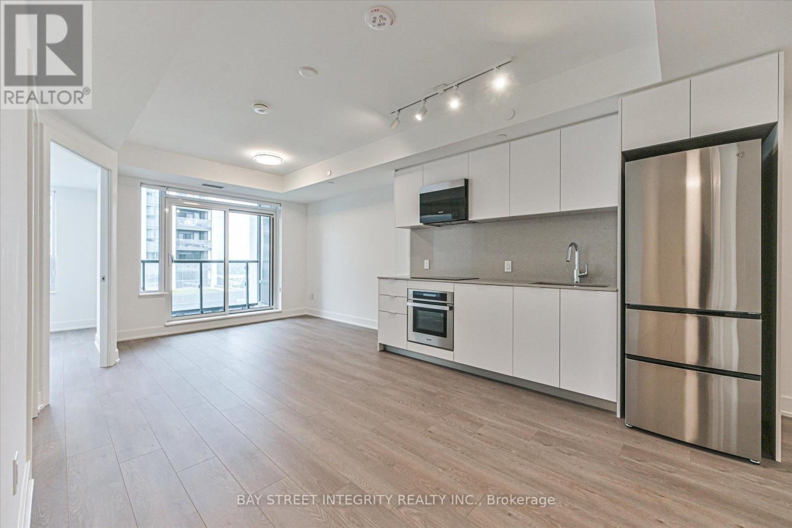 Photo 2 of 1511 8 Cedarland Street, Markham ON