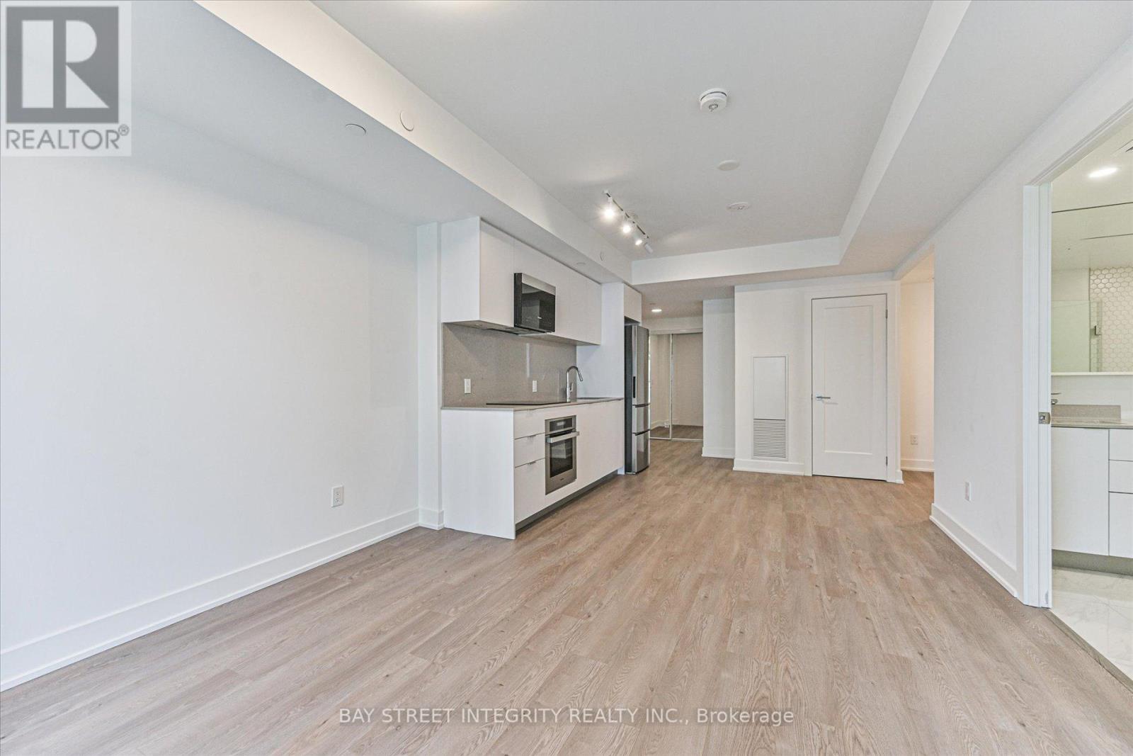 Photo 3 of 1511 8 Cedarland Street, Markham ON