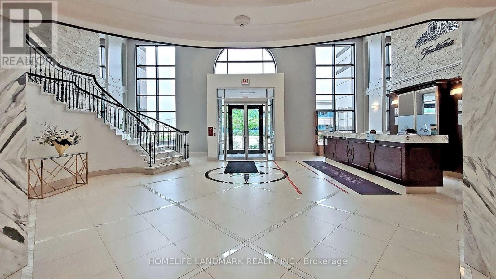 Photo 7 of 517 89 South Town Centre Boulevard, Markham ON