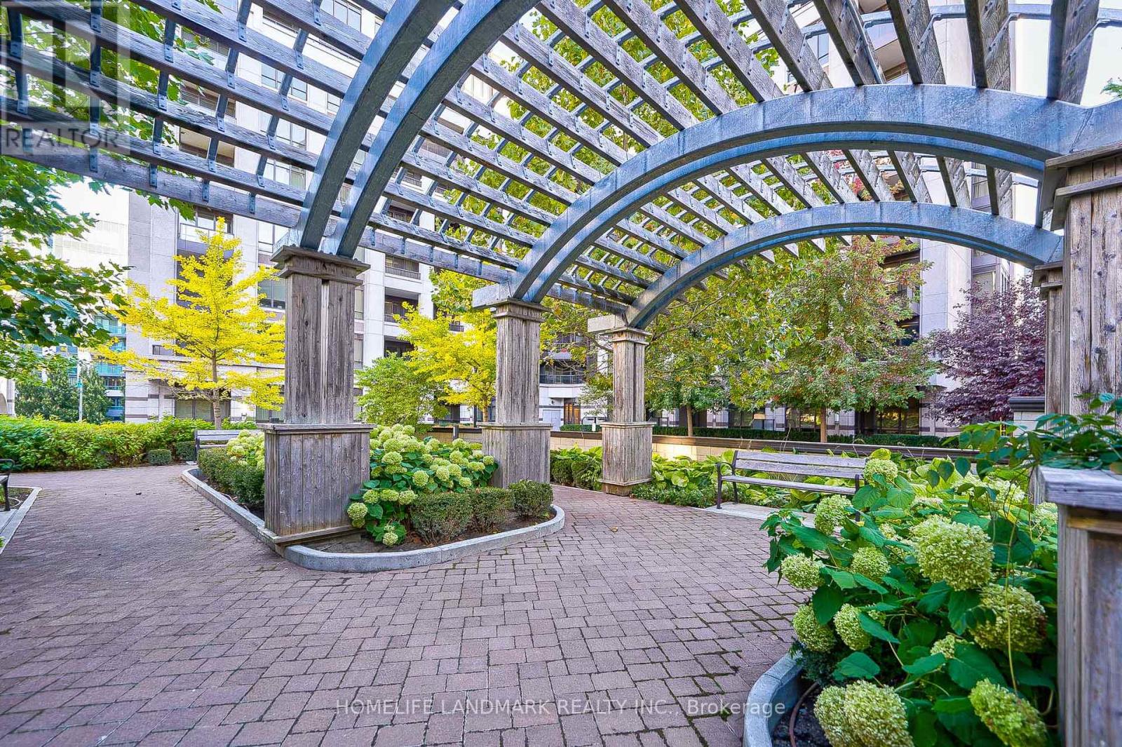 Photo 18 of 517 89 South Town Centre Boulevard, Markham ON