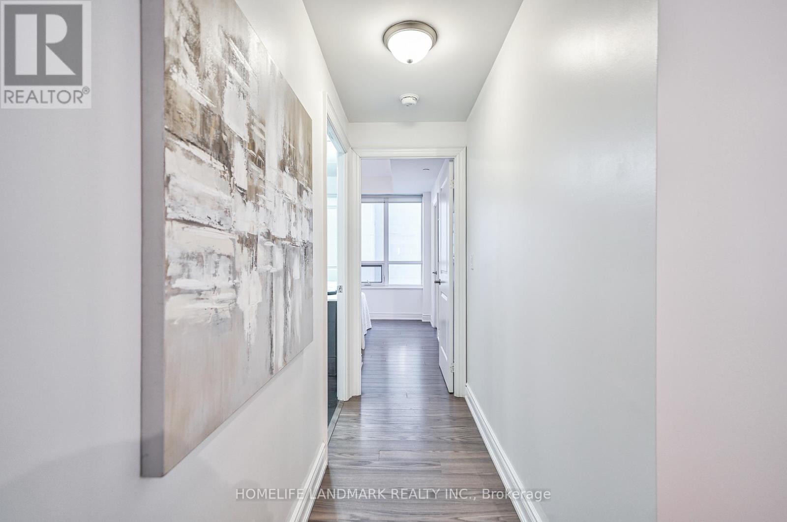 Photo 10 of 517 89 South Town Centre Boulevard, Markham ON
