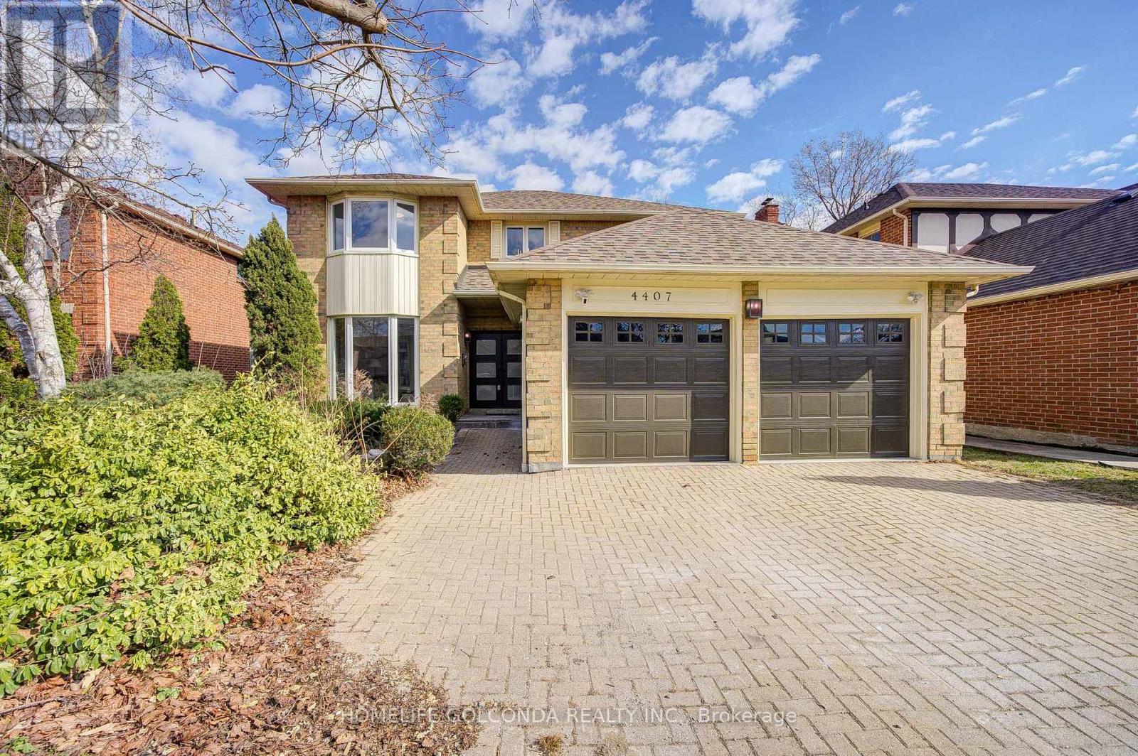 Photo 9 of 4407 Beacon Lane, Mississauga ON
