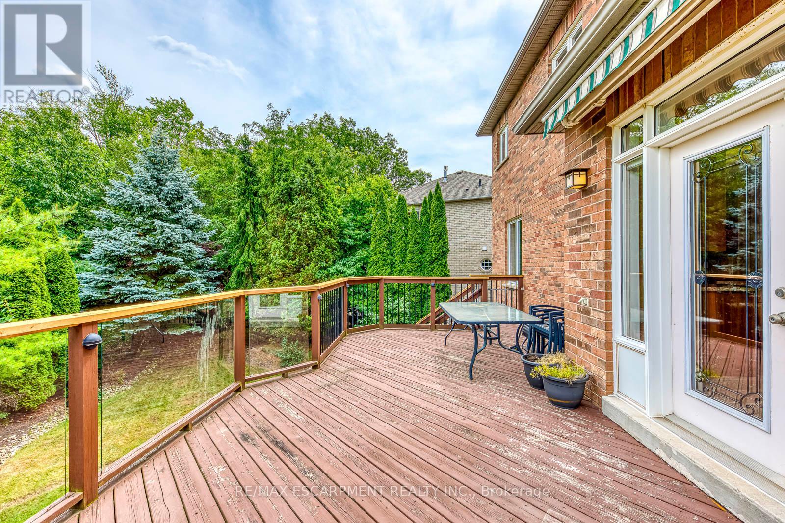 Photo 45 of 5337 Jameson Crescent, Burlington ON