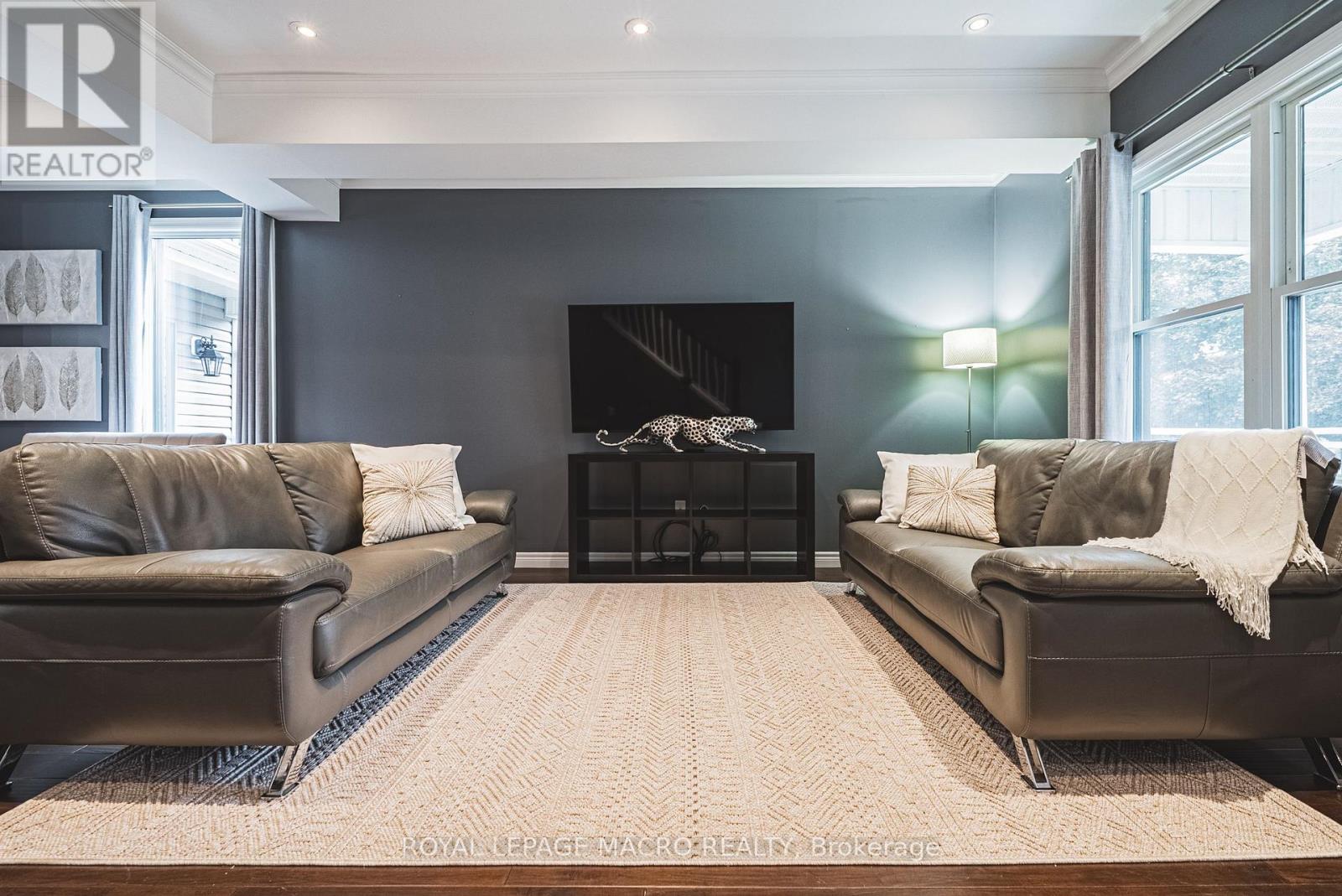 Photo 43 of 25 Orchard Hill, Hamilton ON