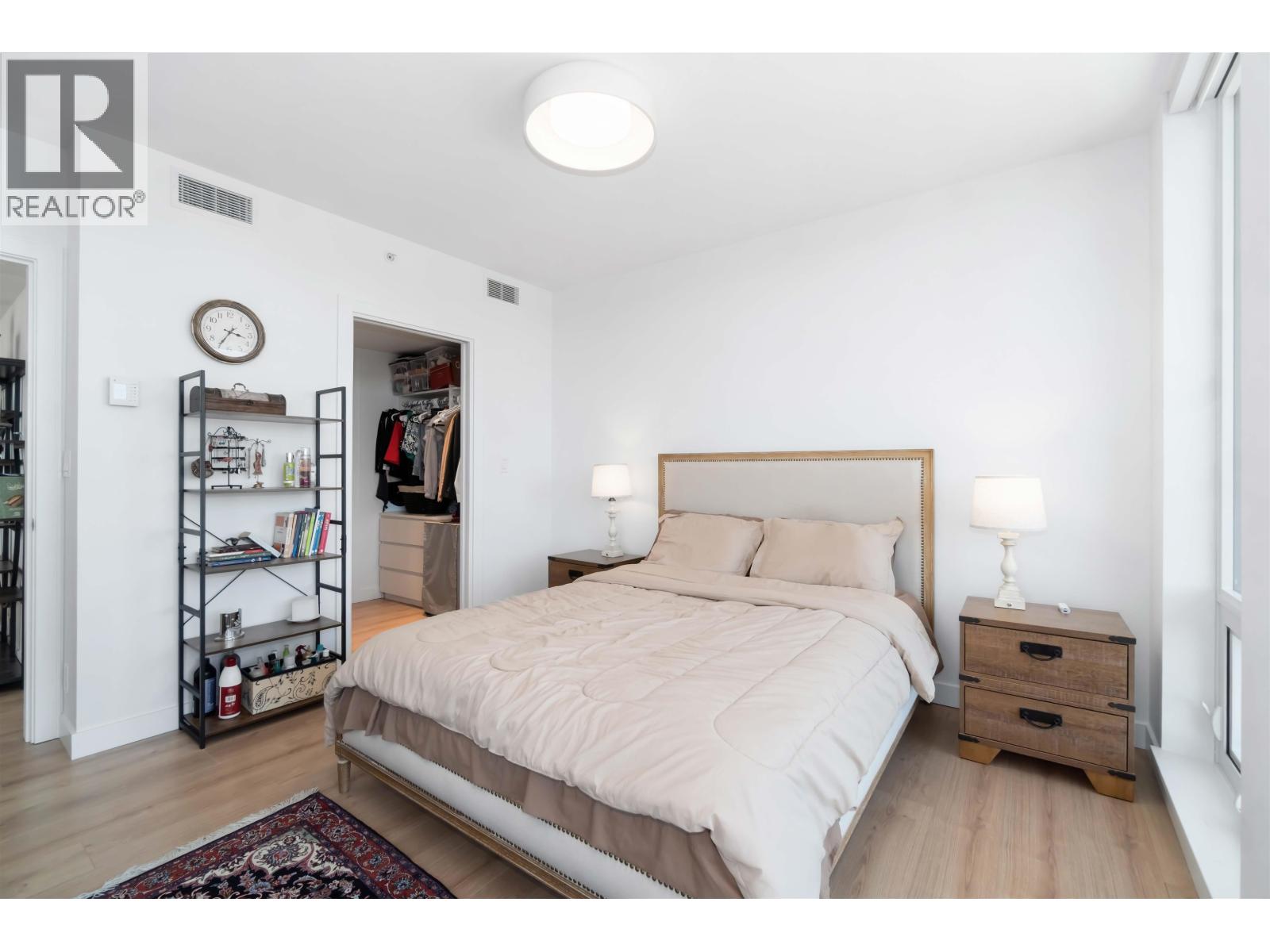 1806 1500 FERN STREET, North Vancouver