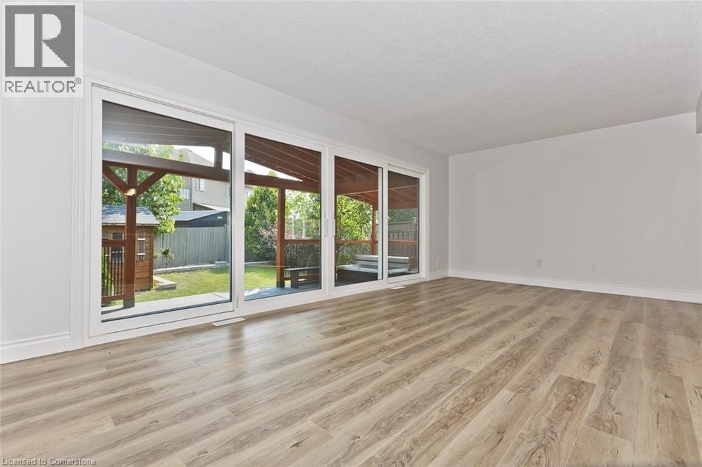 Photo 34 of 191 Mcguiness Drive, Brantford ON