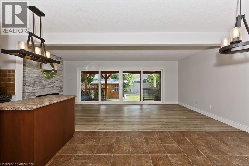 Photo 16 of 191 Mcguiness Drive, Brantford ON