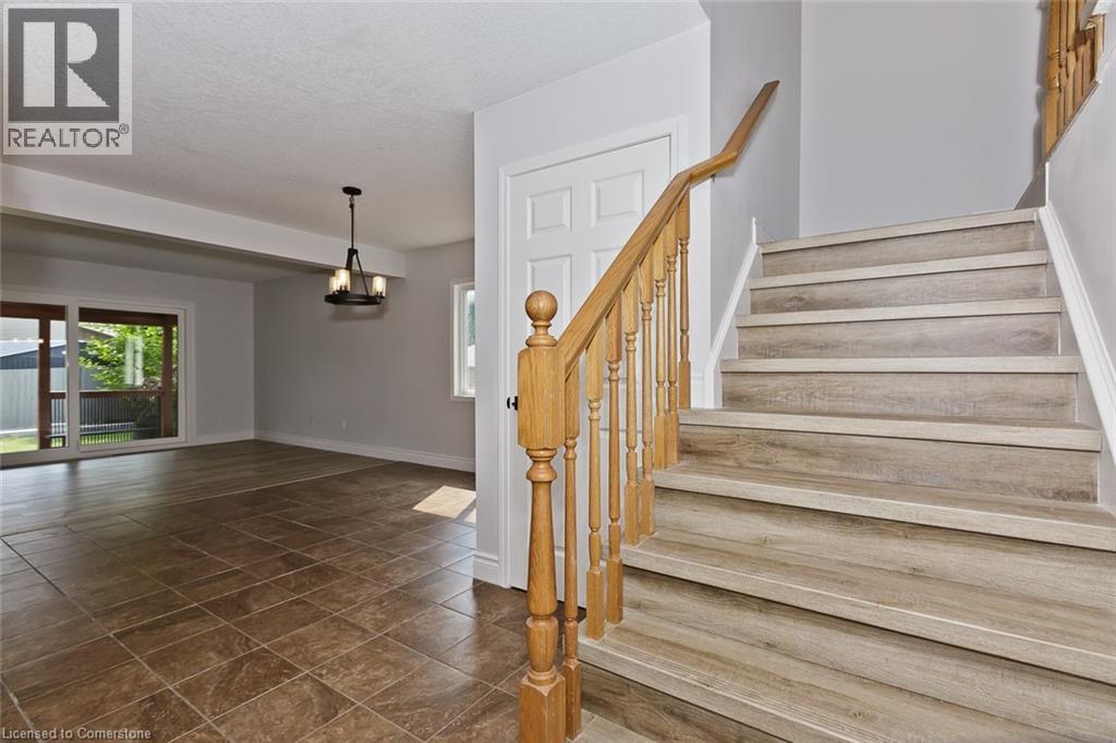 Photo 39 of 191 Mcguiness Drive, Brantford ON