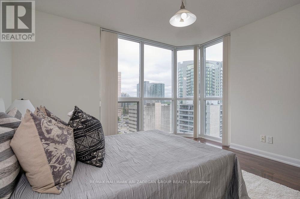 Photo 8 of 1602 5791 Yonge Street, Toronto ON
