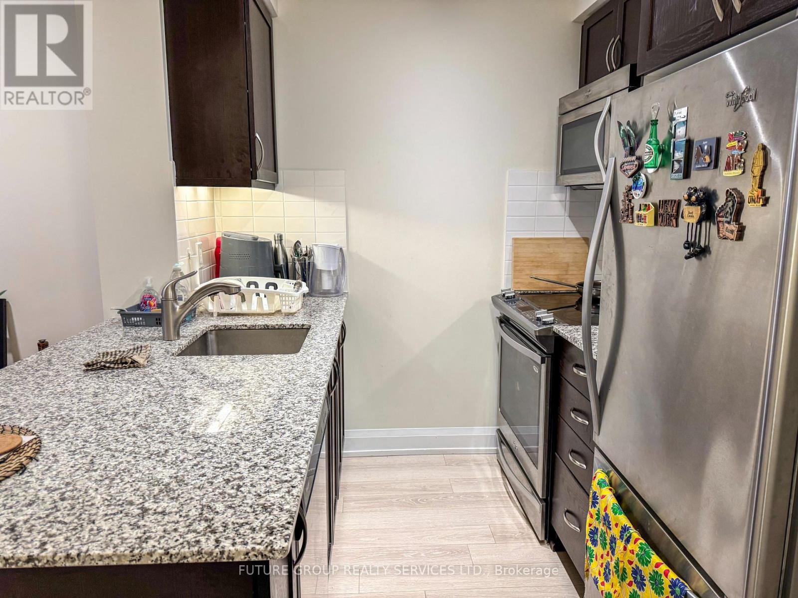 Photo 1 of 306 18 Graydon Hall Drive, Toronto ON
