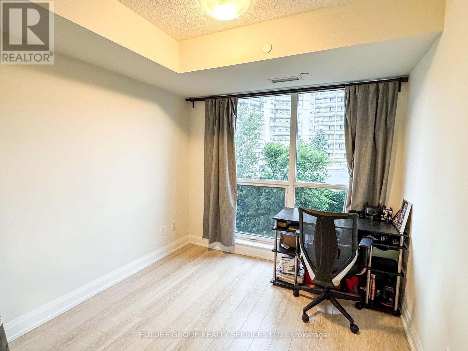 Photo 15 of 306 18 Graydon Hall Drive, Toronto ON