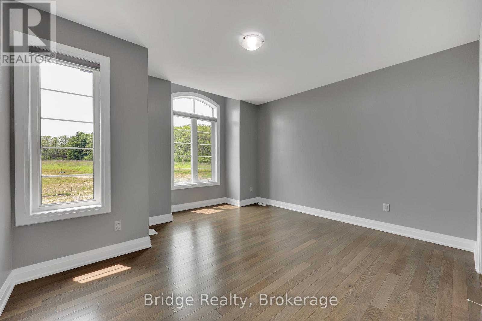 Photo 37 of 1343 Upper Thames Drive, Woodstock ON