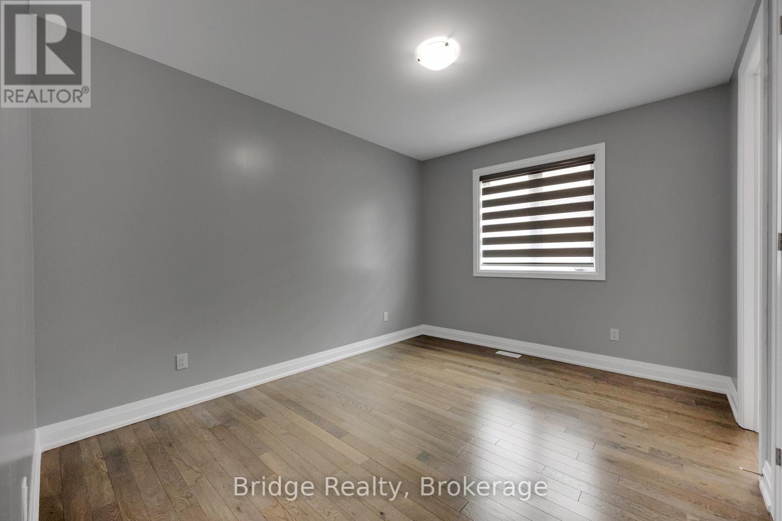 Photo 5 of 1343 Upper Thames Drive, Woodstock ON