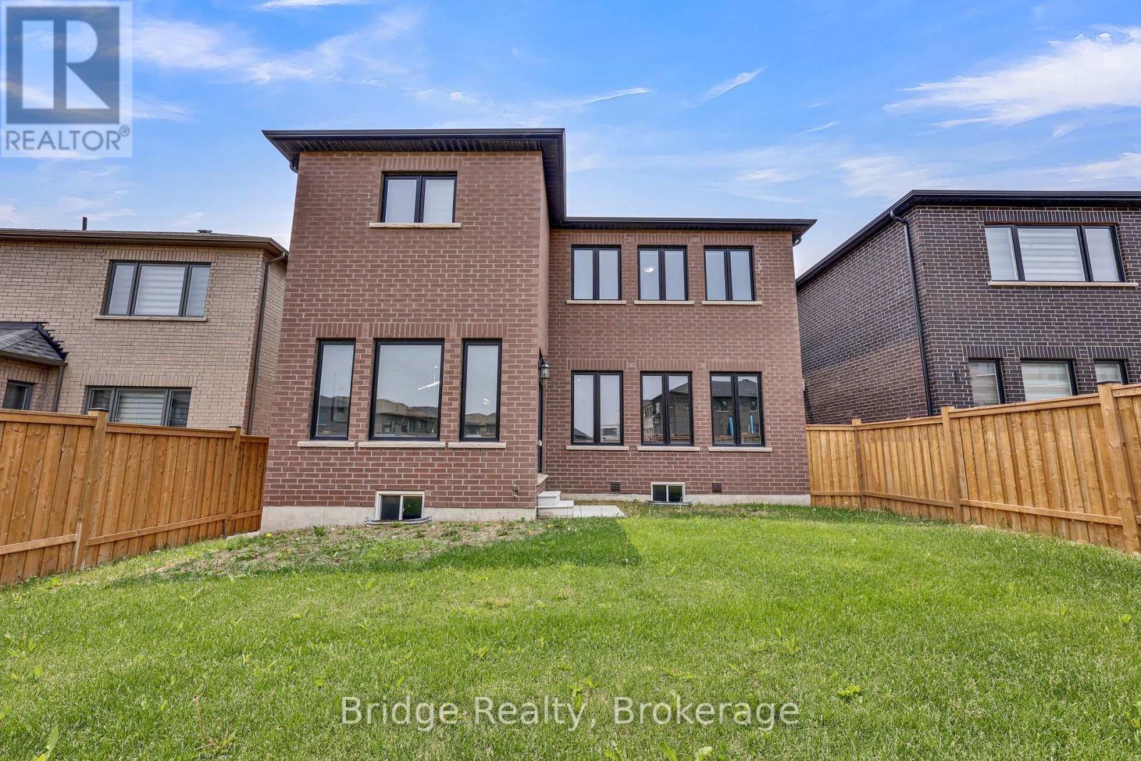 Photo 31 of 1343 Upper Thames Drive, Woodstock ON