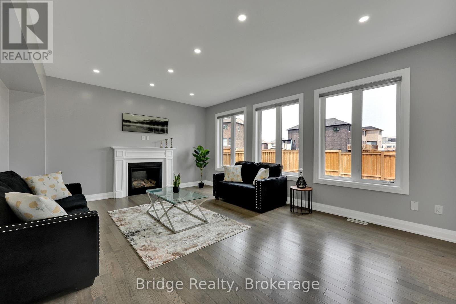 Photo 21 of 1343 Upper Thames Drive, Woodstock ON