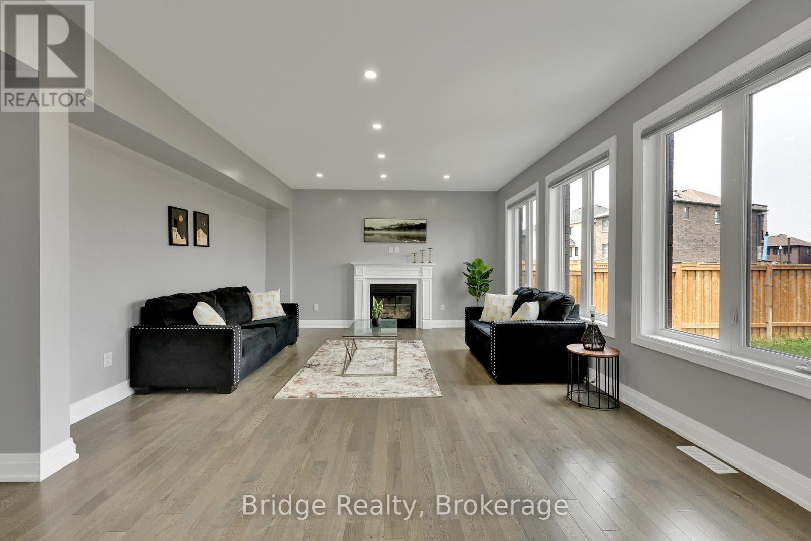 Photo 46 of 1343 Upper Thames Drive, Woodstock ON