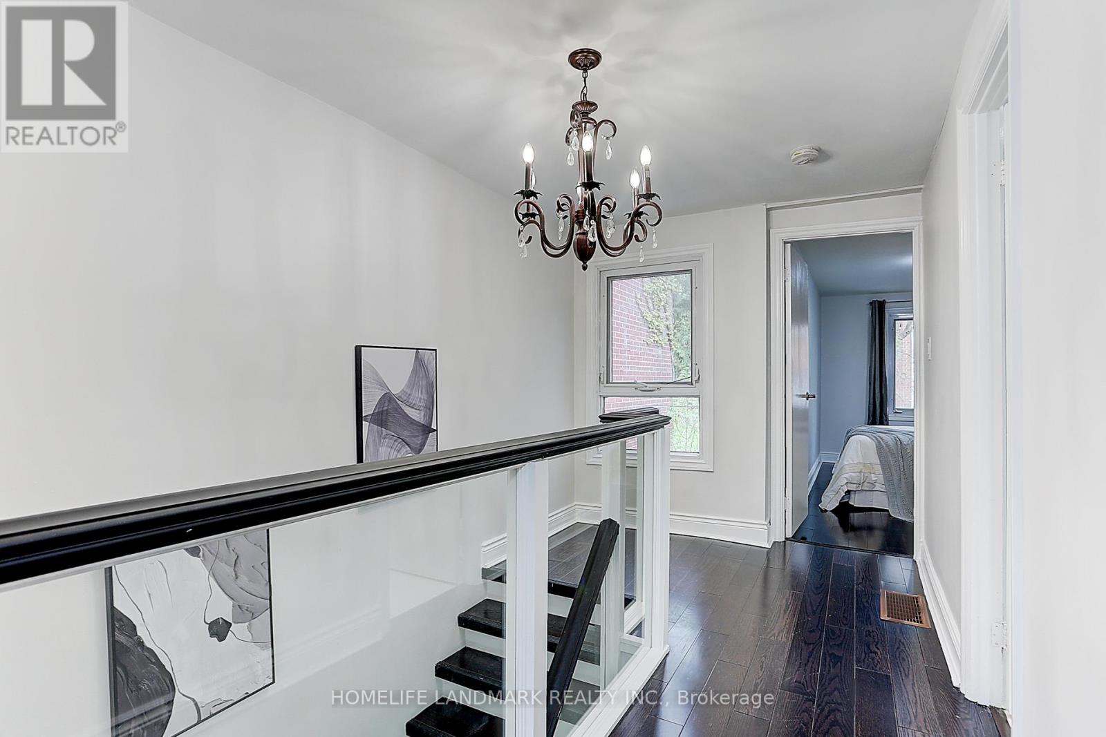 Photo 29 of 237 Ontario Street, Toronto ON