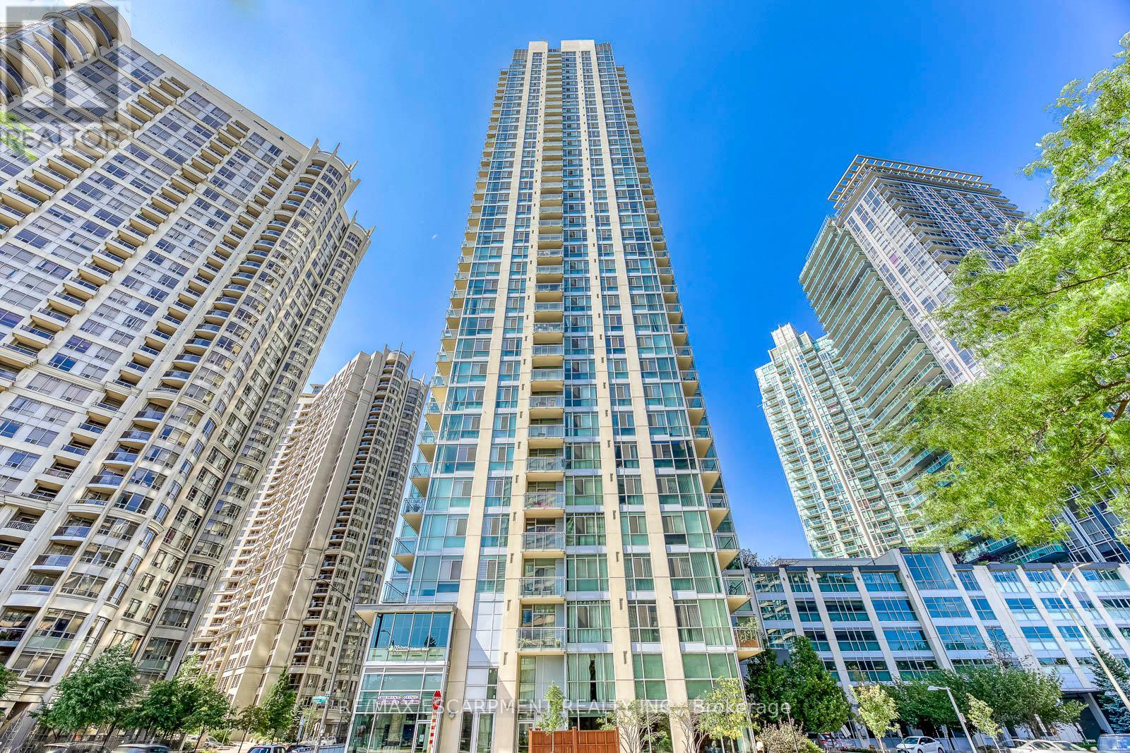 Photo 34 of 3607 225 Webb Drive, Mississauga ON