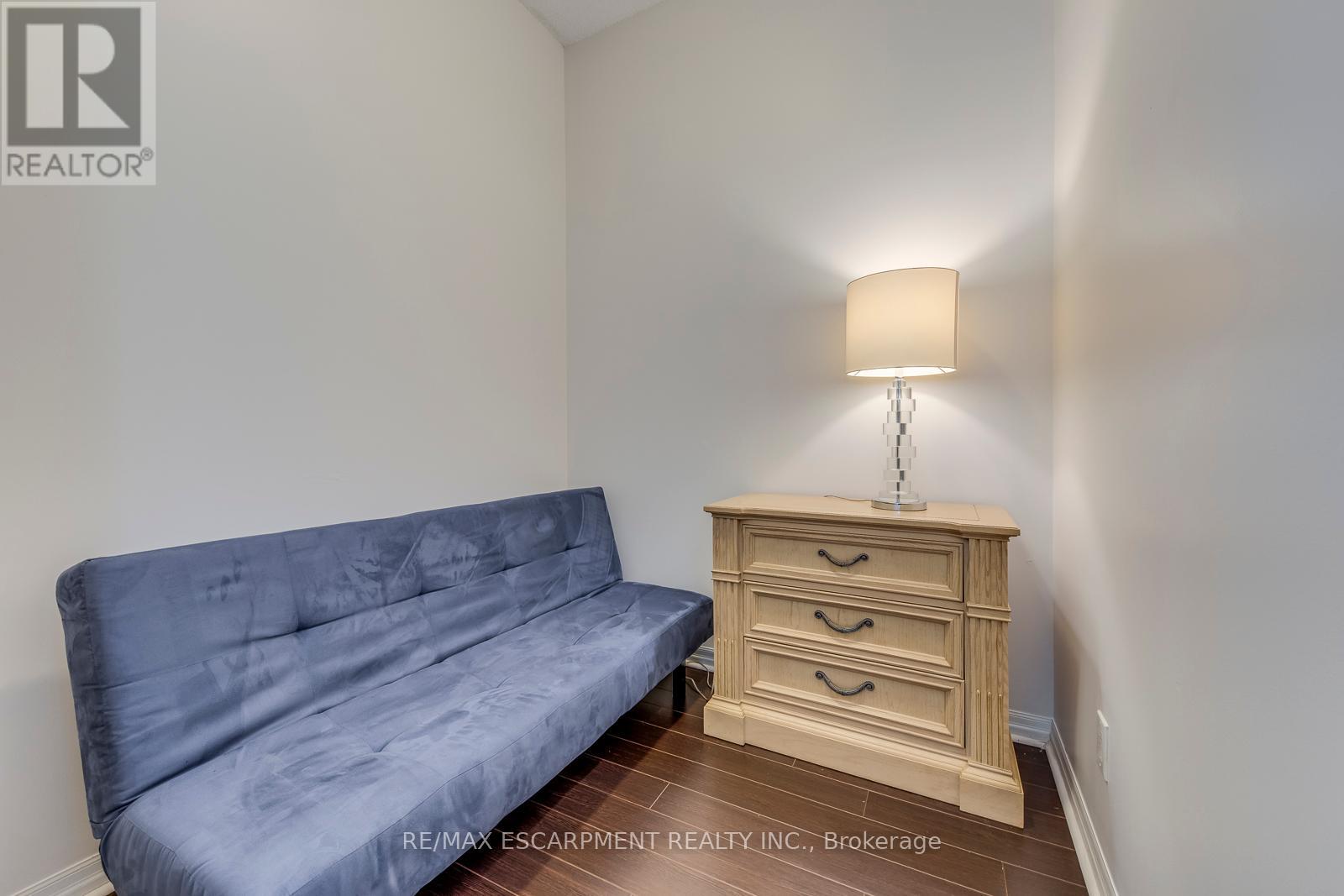 Photo 9 of 3607 225 Webb Drive, Mississauga ON