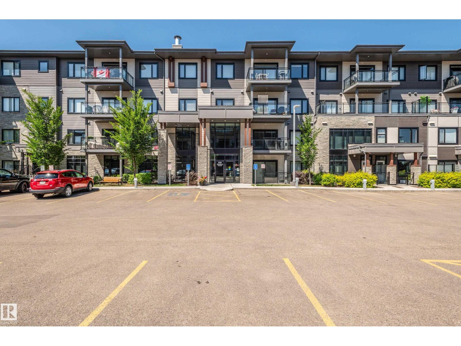 Photo 2 of 314 528 Griesbach Parade Nw, Edmonton AB