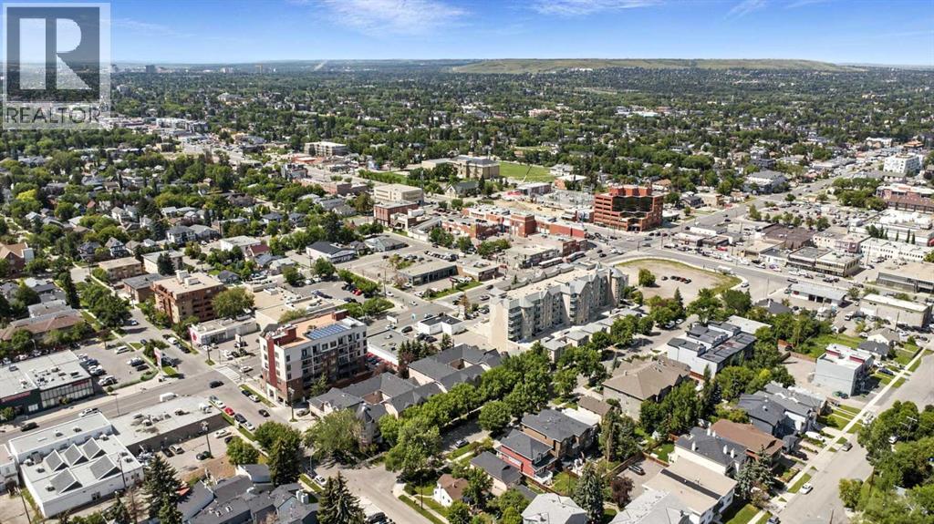 Photo 8 of 209 1422 Centre A Street Ne, Calgary AB