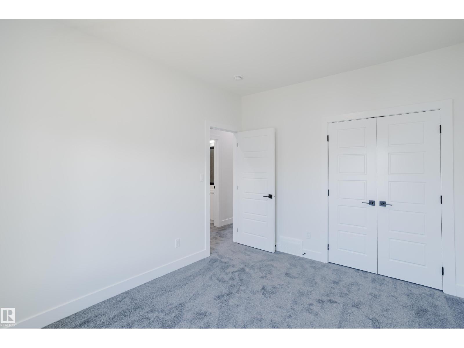 Photo 39 of 2555 211 St Nw, Edmonton AB