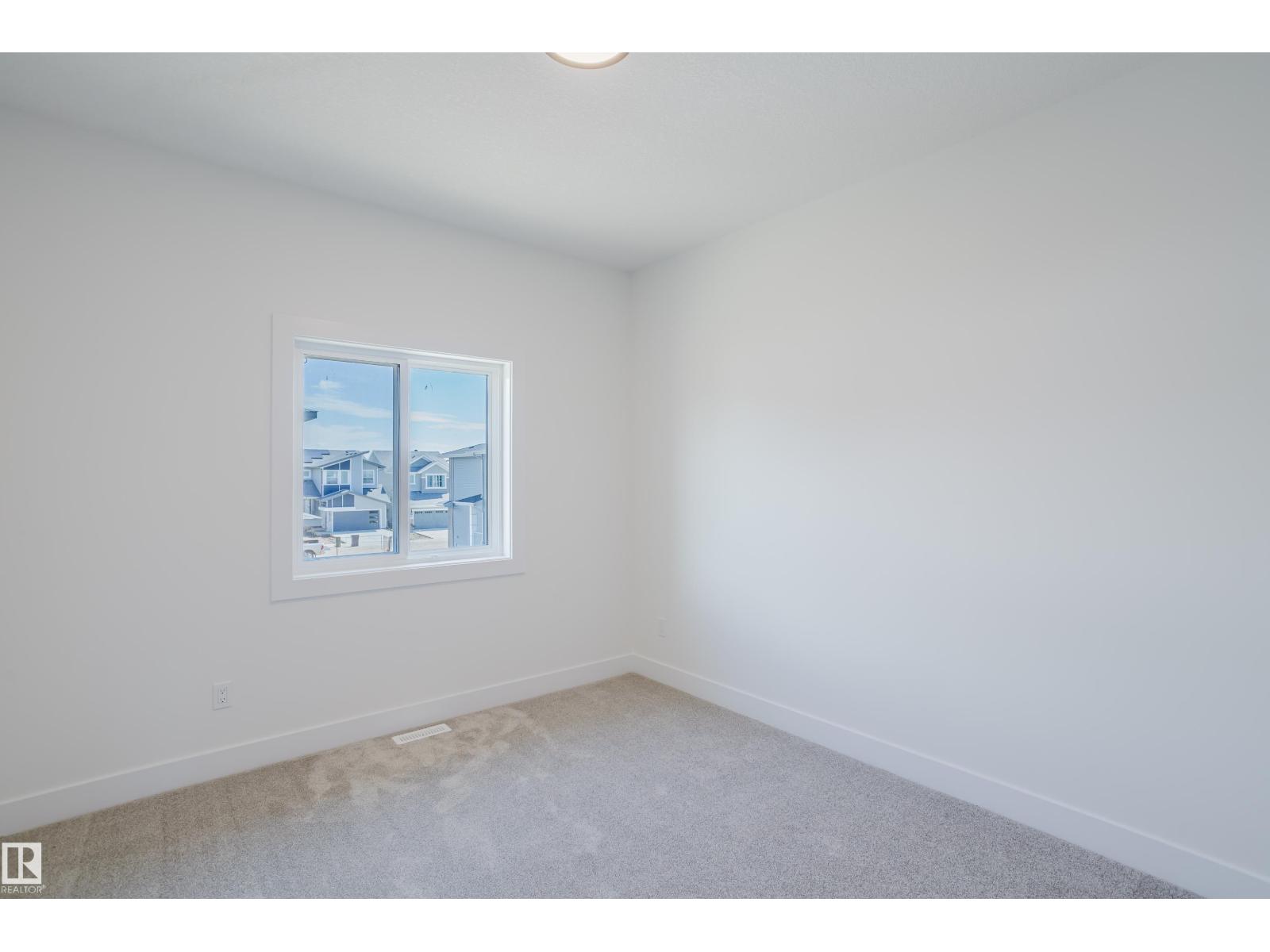 Photo 37 of 2547 211 St Nw, Edmonton AB
