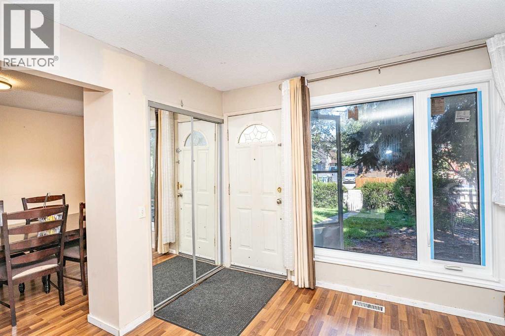 Single Family House for Sale in   Avenue SE Dover Calgary 