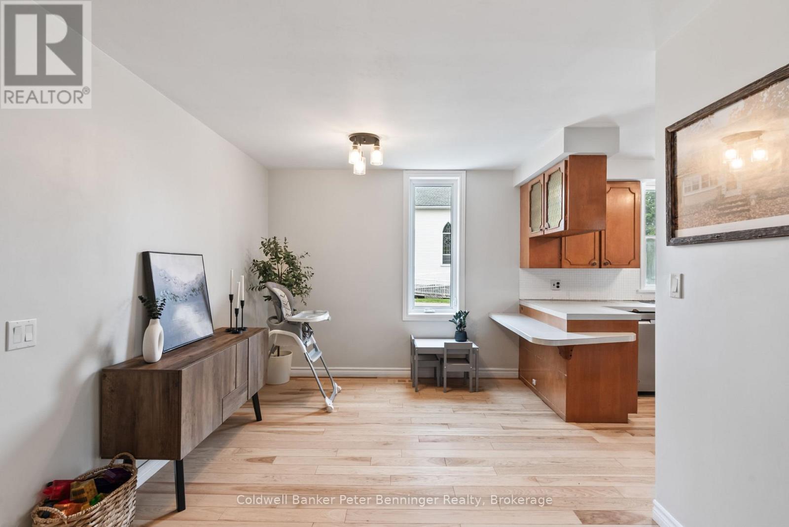 Photo 11 of 12 Peter Street S, South Bruce ON