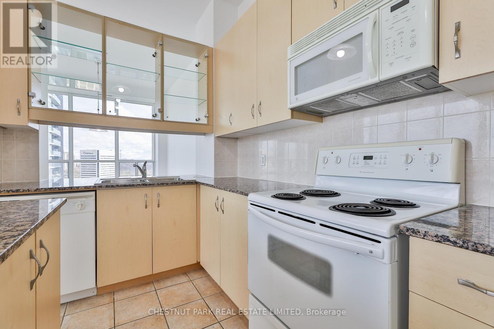 Photo 20 of 1108 797 Don Mills Road, Toronto ON
