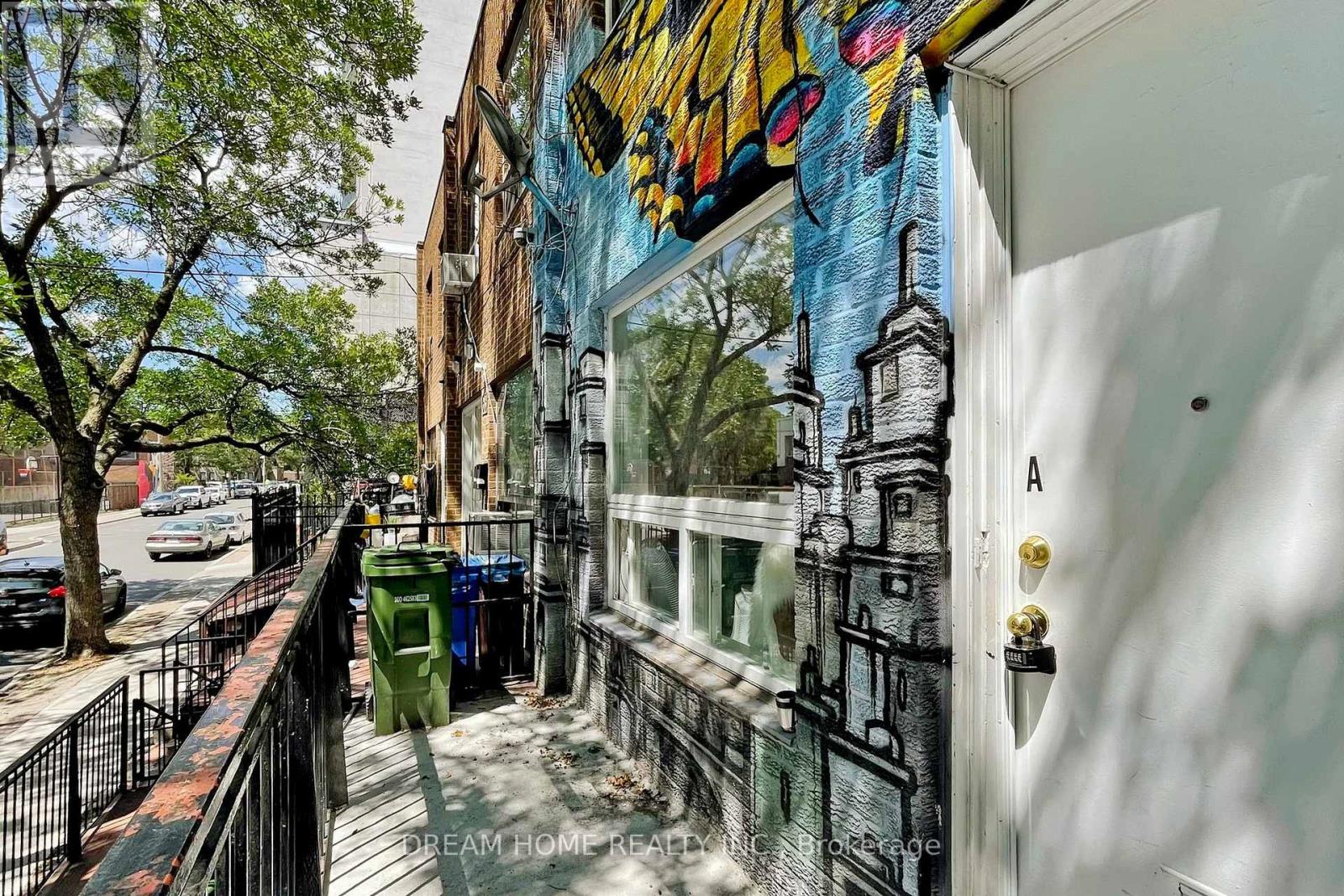 Photo 17 of 61 Cameron Street, Toronto ON