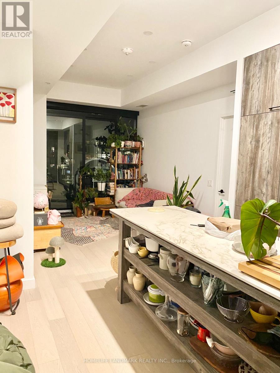 Photo 3 of 427 505 Richmond Street W, Toronto ON