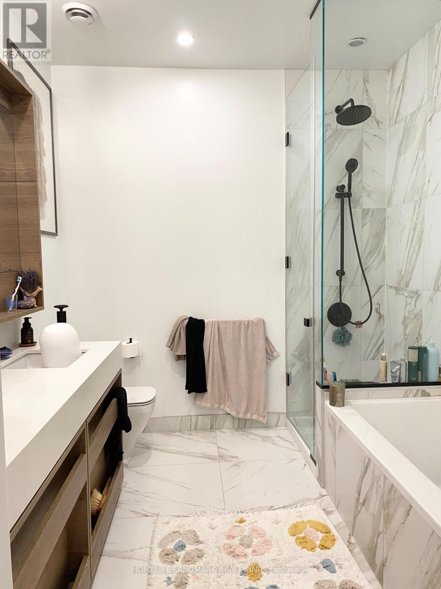 Photo 7 of 427 505 Richmond Street W, Toronto ON